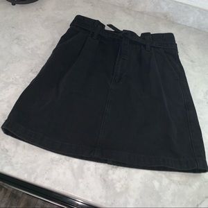 Black paper bag hollister skirt